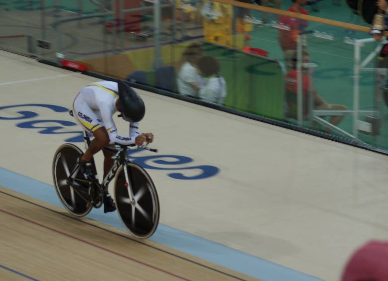 Diego Dueñas en la pista de los Juegos Paralímpicos Río 2016. FOTO Cortesía Coldeportes