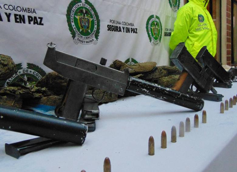 El arsenal de guerra que encontraron en una casa de Robledo