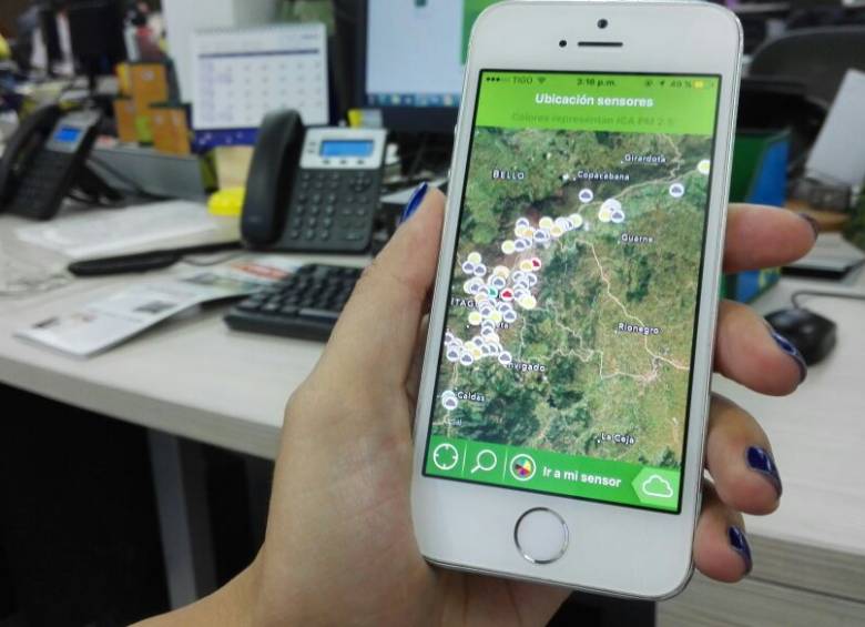 La aplicación móvil se actualiza cada minuto. FOTO ELCOLOMBIANO