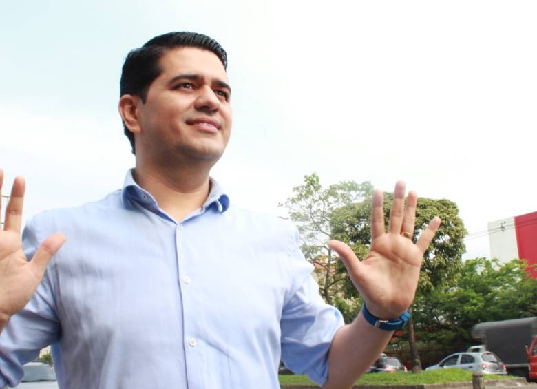 Rodolfo Correa confirmó que si la ASI lo rechaza, saldría a buscar firmas y luego participaría en alguna coalición. FOTO Cortesía