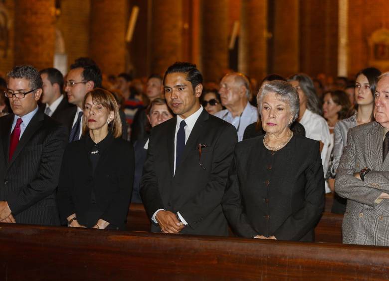 Iván Duque Márquez, senador de la República; Juliana Márquez, Andrés Duque Márquez. 
