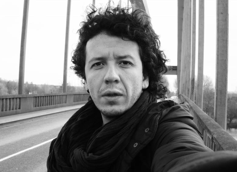 El director colombiano Rubén Mendoza (en la foto) fue suplantado en una proyección de su película Señorita María, la falda de la montaña. FOTO: Cortesía