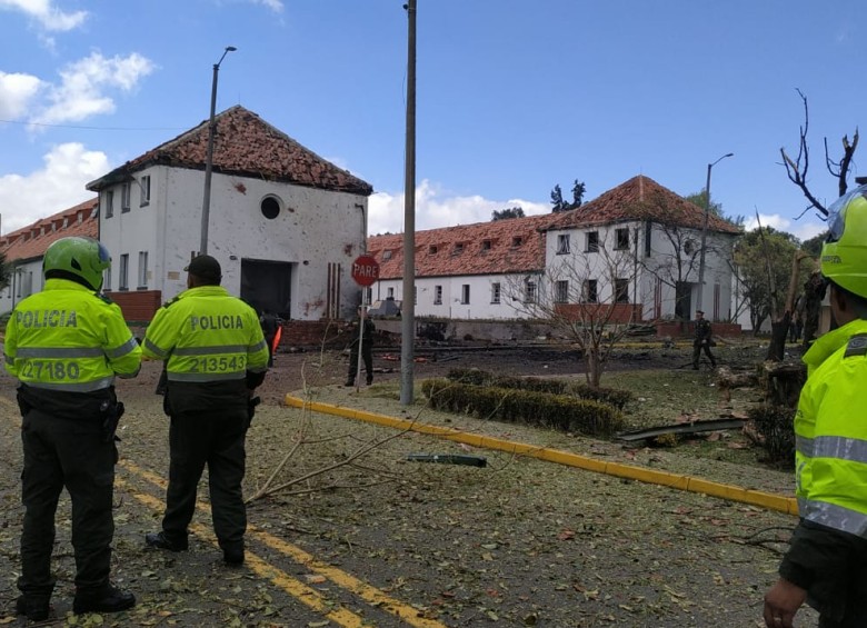 Así quedó la Escuela de Policía tras la explosión. FOTO CORTESÍA