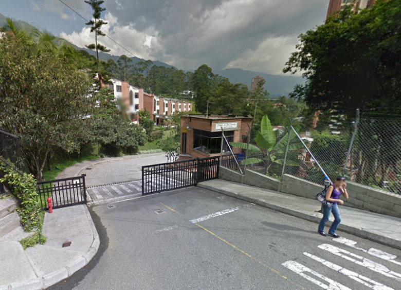 Los vigilantes de una unidad residencial en El Poblado fueron víctimas de dos acciones delincuenciales en la mañana de este martes. FOTO GOOGLE MAPS