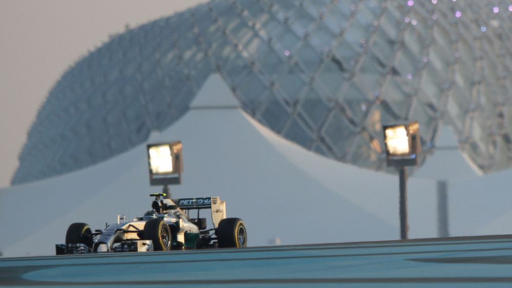 Hamilton Superó en las dos tandas de entrenamiento a su compañero Rosberg: primero por 1.33 décimas, y luego por 0.83 en la segunda tanda. FOTO AP