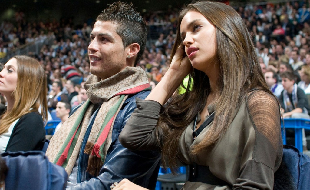 A mídia portuguesa afirma que Cristiano Ronaldo e sua namorada Irina Shayk terminaram