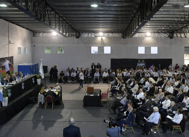 Un insólito hecho impidió el nombramiento del nuevo presidente de la AFA. FOTO AFP
