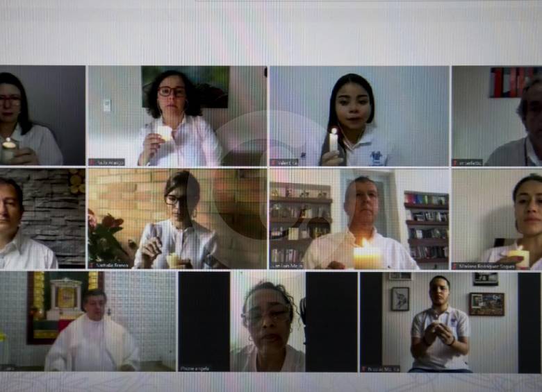 El homenaje de Eafit se transmitió por Youtube.