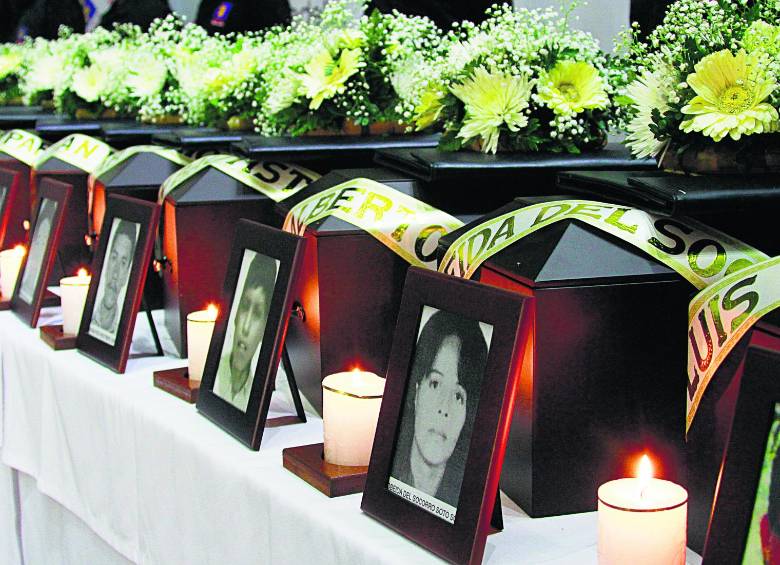 Antioquia es la región con más cuerpos exhumados (992) y más restos pendientes por identificación para su entrega. FOTO robinson saenz