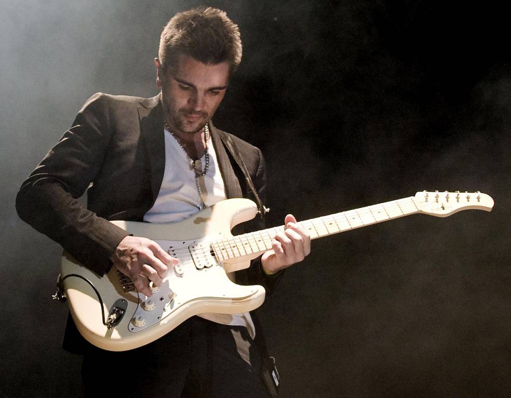 5. Diciembre de 2010. México, D.F. Concierto de Juanes en Universidad Intercontinental de la Ciudad de México. FOTO: ÁNGEL DELGADO. 
