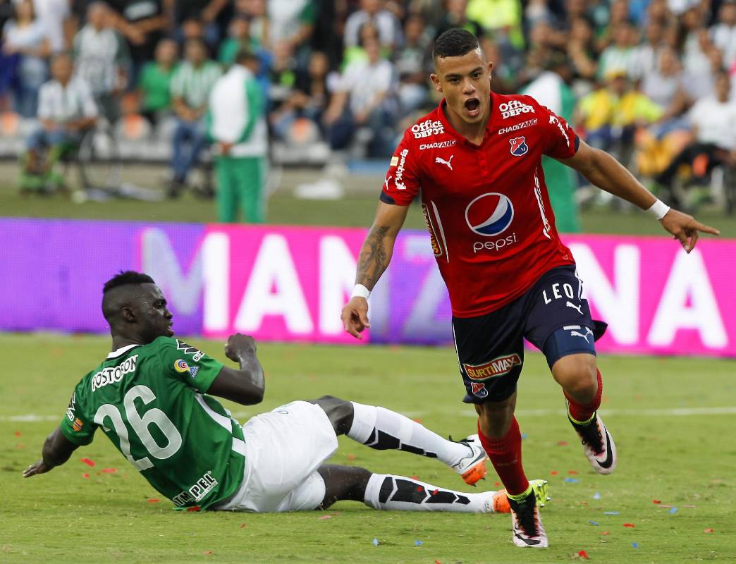 Leonardo Castro autor de las dos anotaciones rojas. FOTO JAIME PÉREZ