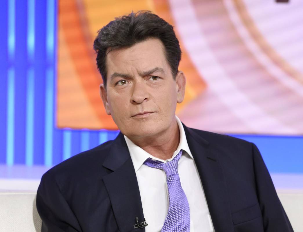 Charlie Sheen confesó hoy en The Today Show que desde hace cuatro años es VIH positivo. FOTO AP