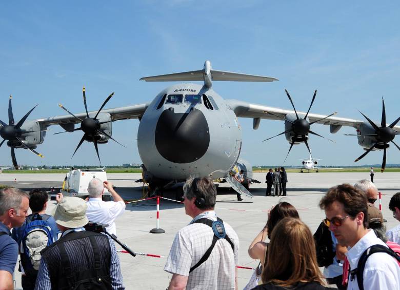 El avión ha sido exhibido desde 2010, pero su entrega a distintos compradores ha sufrido considerables retrasos desde entonces. FOTO afp