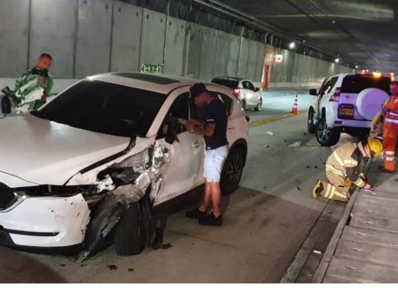 Es el segundo accidente de tránsito en el que se ve involucrado Jarlan en menos de 3 meses. FOTO: Guardianes Antioquia. 