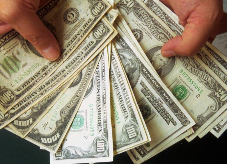 Según la Encuesta Mensual de Expectativas Económicas del Banco de la República, al cierre de mayo la TRM del dólar será de $2.847,46. Foto: Archivo.
