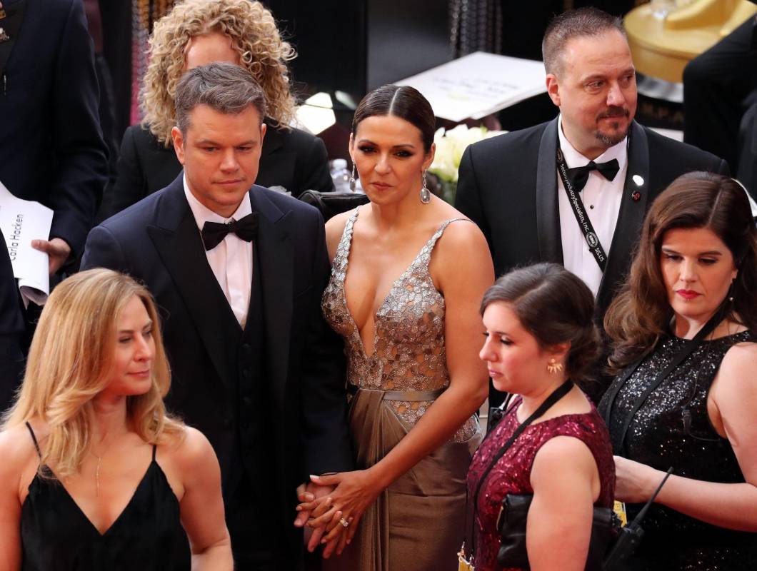Matt Damon y su llegada al Teatro Dolby. FOTO EFE