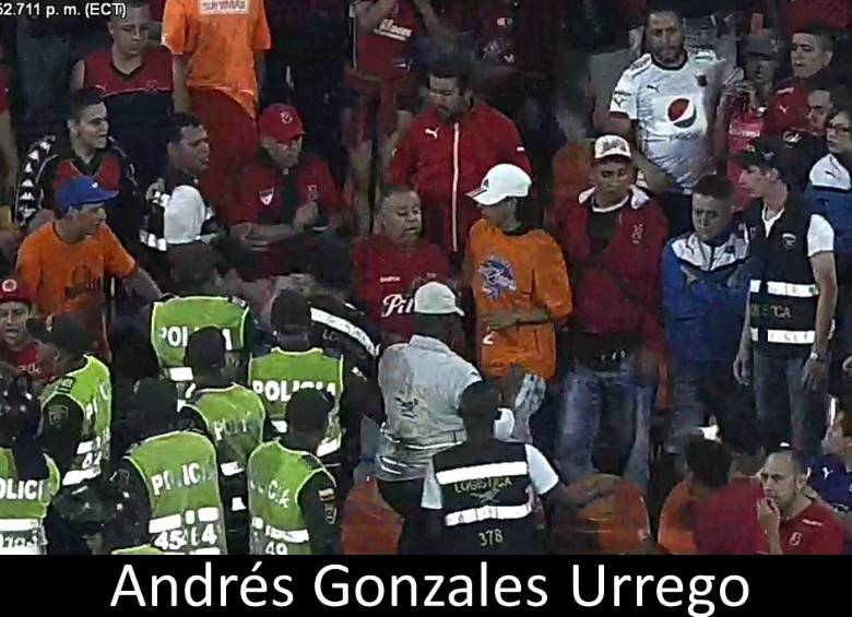 31 hinchas del DIM no podrán volver al estadio durante un año