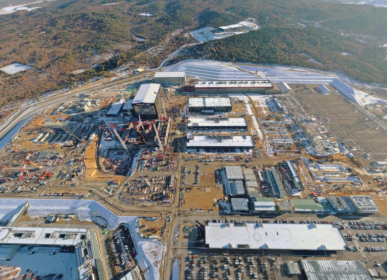 Este es el estado de las obras de la central nuclear por fusión que busca demostrar que sí se puede generar energía como lo hace el Sol, sin contaminar y sin extracción minera. FOTO Iter