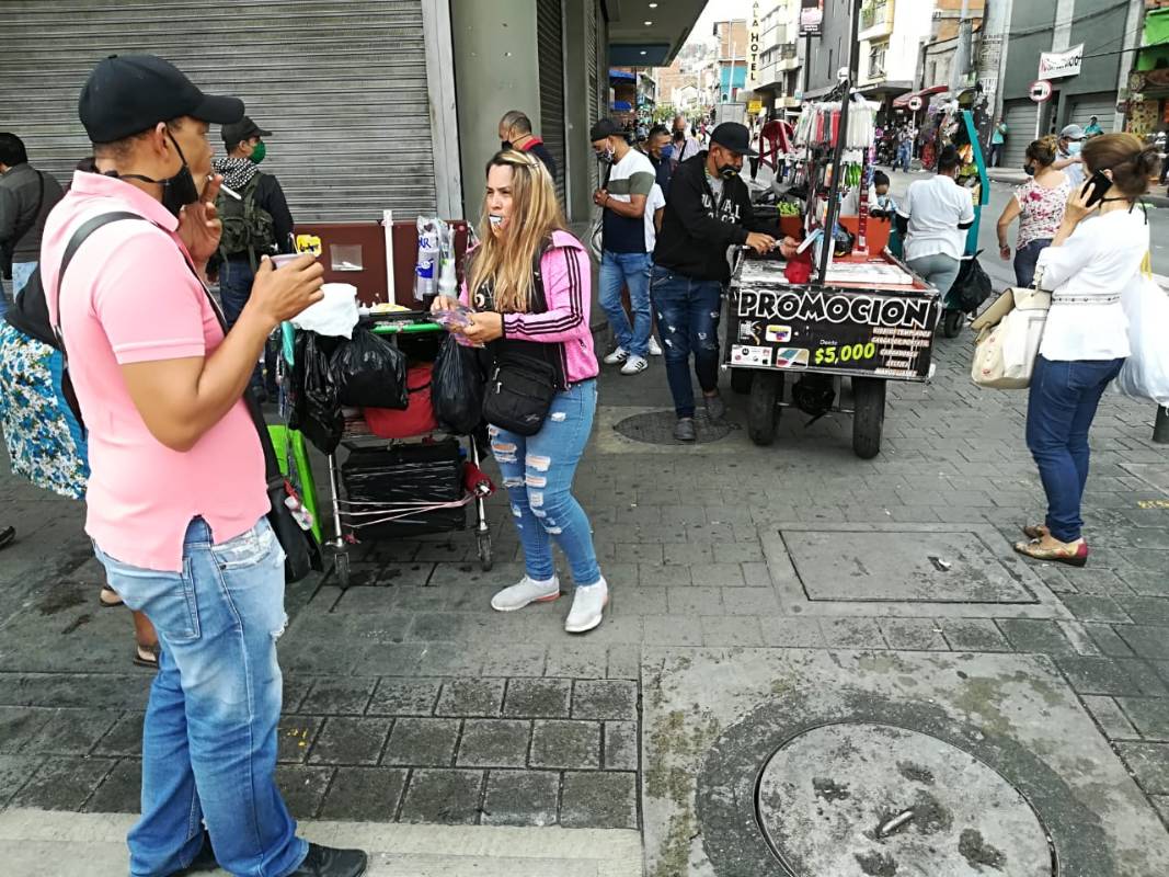 Hoy Antioquia entra a la segunda fase de contención del virus, ya con la economía reactivándose. Fotos: Manuel Saldarriaga y Jaime Pérez. 