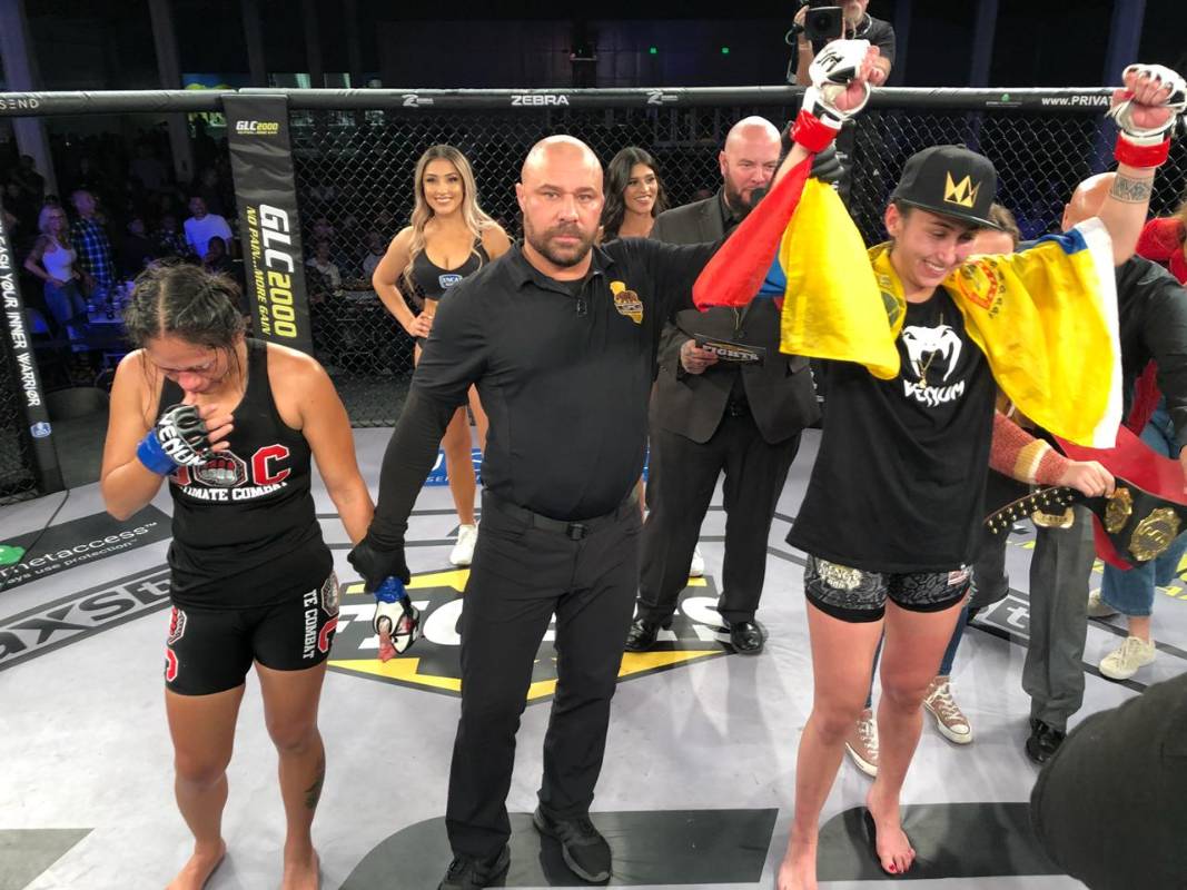 El festejo al final del combate. FOTO CORTESÍA SABINA MAZO