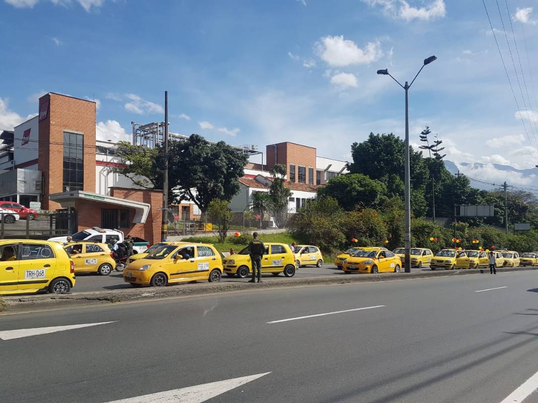 Líderes del gremio taxista han expuesto que su movilización es de carácter pacífico, y que con ella no buscan obstaculizar las vías. Foto Cortesía Marcelo Montoya Acevedo