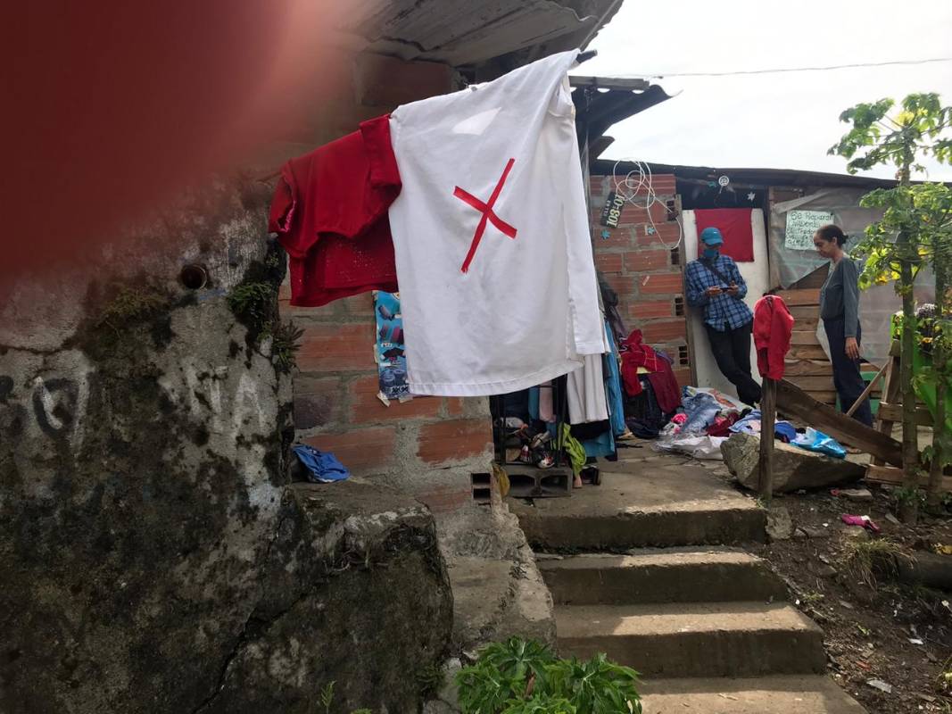 El barrio Vallejuelos es una invasión ubicada en el occidente de Medellín. FOTO JULIO CÉSAR HERRERA 
