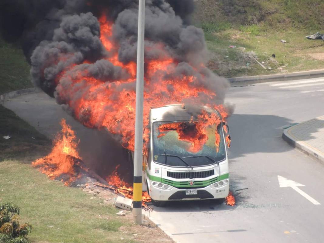 En el hecho que ocurrió en la mañana de este viernes no hubo personas heridas. CORTESÍA DAVID MONTOYA