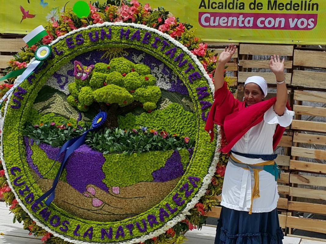 Blanca Rosa Atehortúa Grisales, ganadora Silleta Emblemática y ganadora absoluta del evento. FOTO Donaldo Zuluaga
