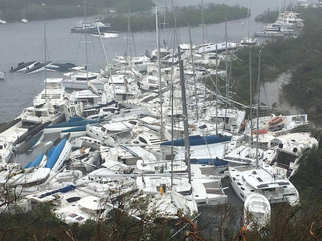 El “extremadamente peligroso” Irma mantiene vientos máximos sostenidos de 175 millas por hora (280 km/h) y se desplaza hacia el oeste-noroeste con una velocidad de traslación de 16 millas por hora (26 kilómetros/hora). FOTO REUTERS