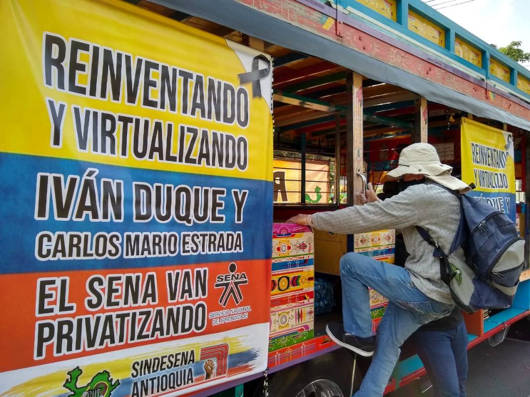 El Parque de las Luces será el primer epicentro de las movilizaciones. Allí también se reunirá la marcha que comienza a las 2:00 p. m. desde el ITM Robledo y Tecnológico de Antioquia. FOTO MANUEL SALDARRIAGA
