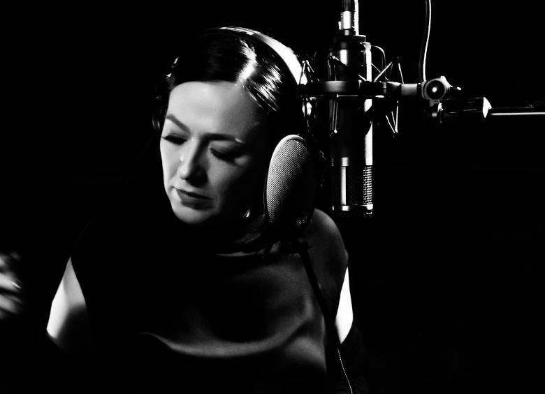 La artista lanza su disco Pasión en Medellín, con 11 canciones. Escúchela en www.milasaiz.com. FOTO cortesía milagros