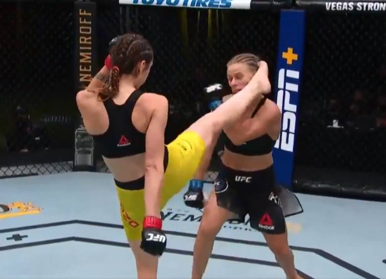 Esta fue la patada que le dio la ventaja a Sabina para que buscará la rendición de su rival. FOTO CORTESÍA UFC