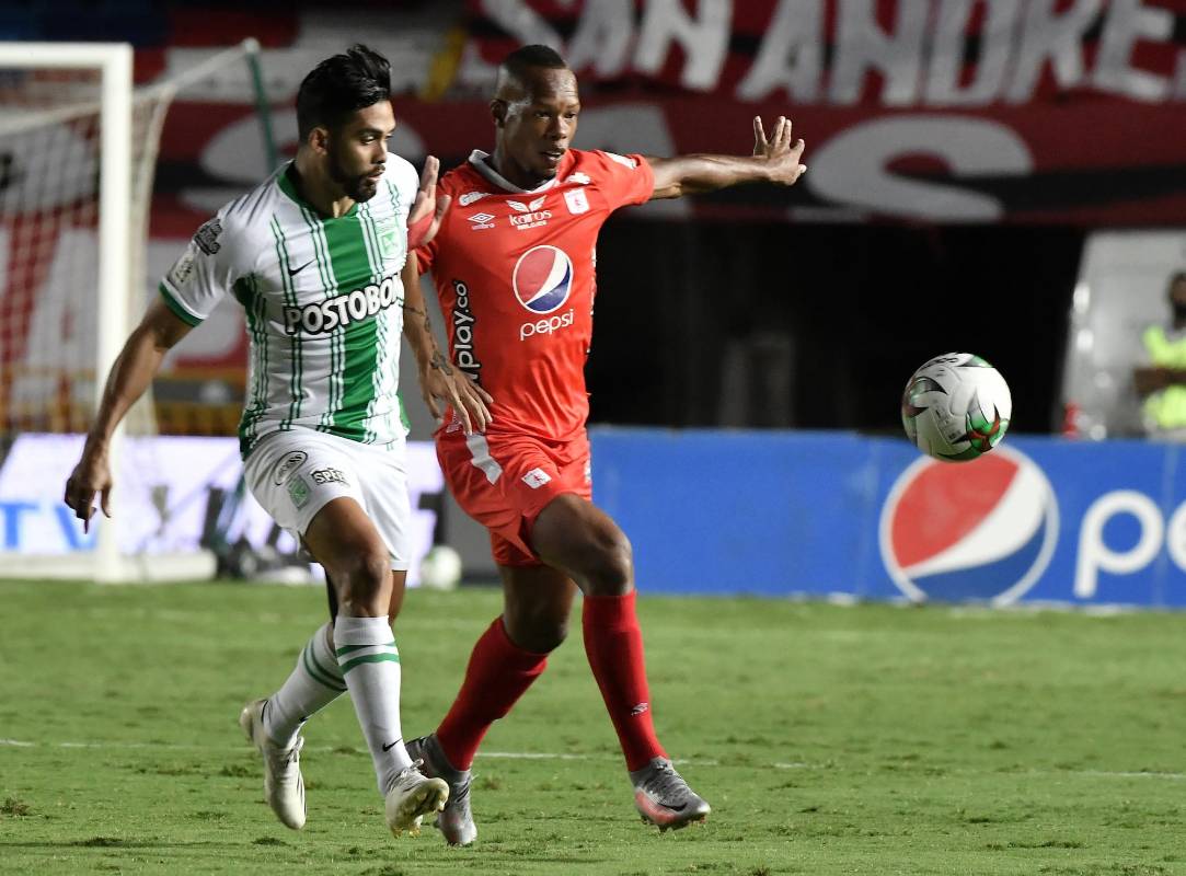Con dos goles de Jéfferson Duque, Nacional derrotó 2-1 de visitante al América. Ambos se han enfrentado en 264 oportunidades, donde Nacional ha festejado 94 veces, América 92 y 78 juegos restantes terminaron en empate. Foto: Dimayor