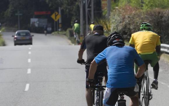 El accidente ocurrió cuando la víctima se dirigía hacia la ciclovía, este domingo. FOTO ARCHIVO