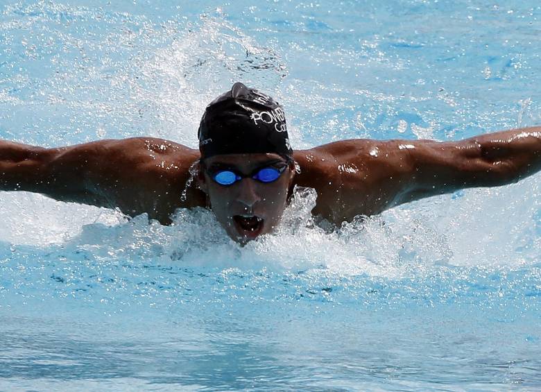 Andrés Felipe Montoya es uno de los nadadores colombianos que compite en el Mundial de piscina corta que se cumple en Qatar. FOTO JAIME PÉREZ M.