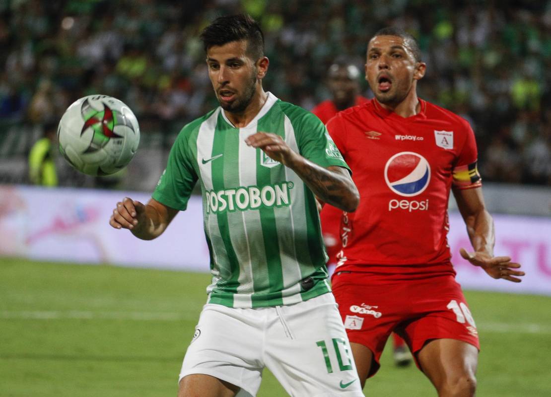 El uruguayo Pablo Ceppelini marcó diferencia al realizar un buen partido en el Atanasio Girardot. Foto: Manuel Saldarriaga Quintero