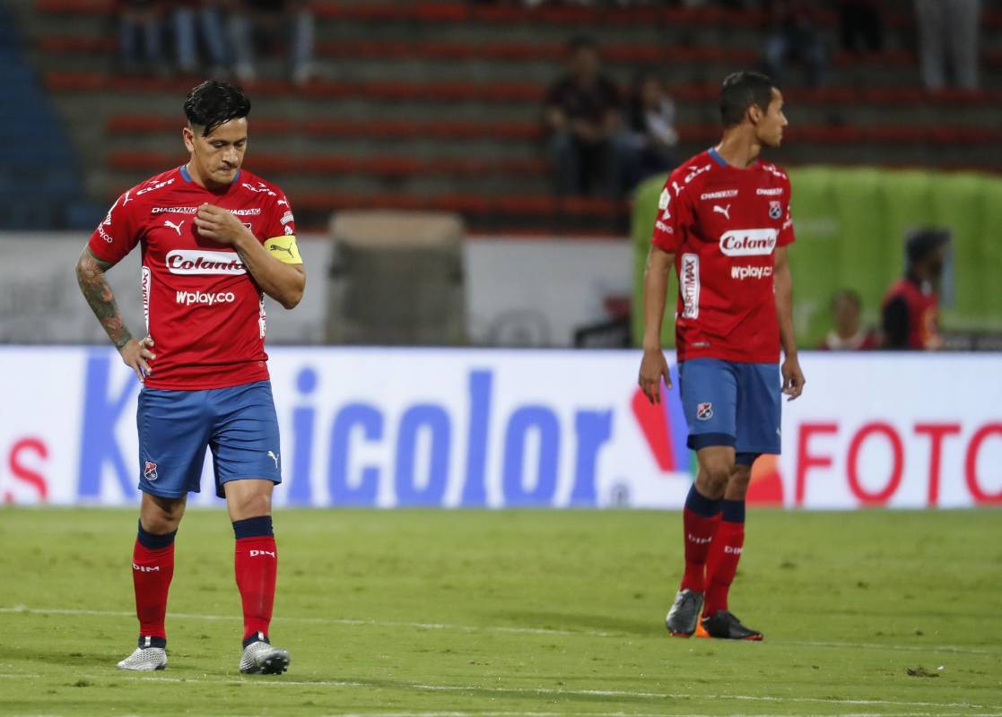 Ahora el club rojo deberá luchar el domingo en Ibagué, una plaza en la que su último partido no fue bueno: perdió 3-0. Sin embargo, ese revés le sirvió al equipo de Octavio Zambrano para corregir su rumbo en la Liga, y en esa reacción llegó a acumular 10 fechas de invicto. FOTO ROBINSON SÁENZ