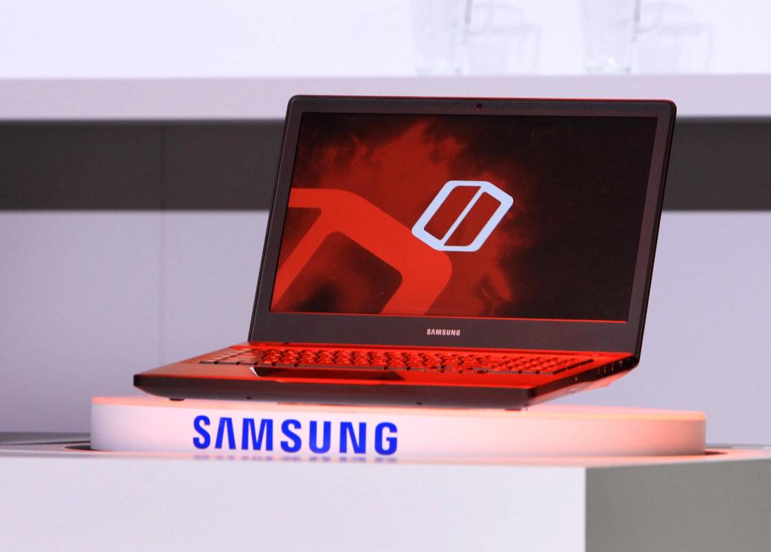 Entre los dispositivos que más han llamado la atención de los expertos figuran el Notebook Odyssey, el primer portátil de Samsung diseñado especialmente para videojuegos. FOTO Reuters