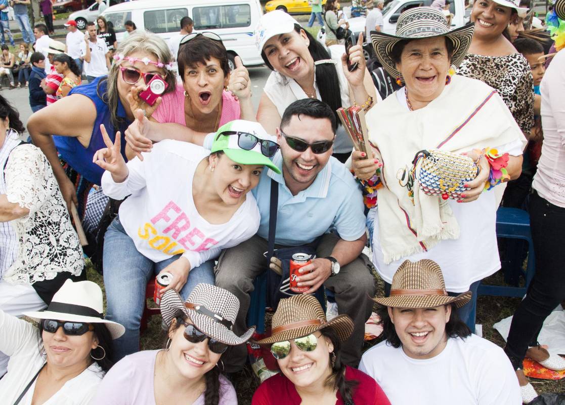 Asistentes al Desfile de Silleteros. FOTO MARIO VALENCIA.