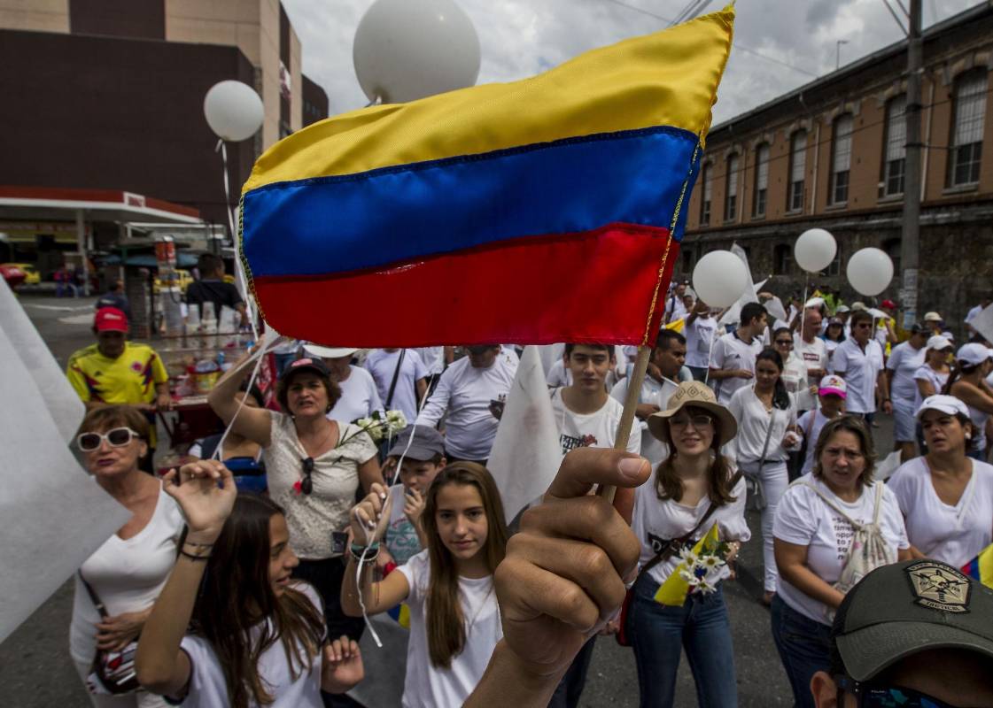  La marcha salió desde el Parque de los Deseos y terminó en el parque de Las Luces. Foto Juan Antonio Sánchez Foto Julio Herrera