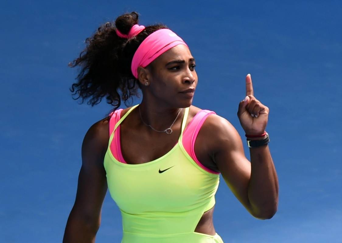 La tenista Serena Williams cierra los diez primeros lugares. Además de ser una gran deportista, Williams es dueña de su propia línea de moda y se dice que está trabajando en un guión para una serie de televisión. FOTO AFP