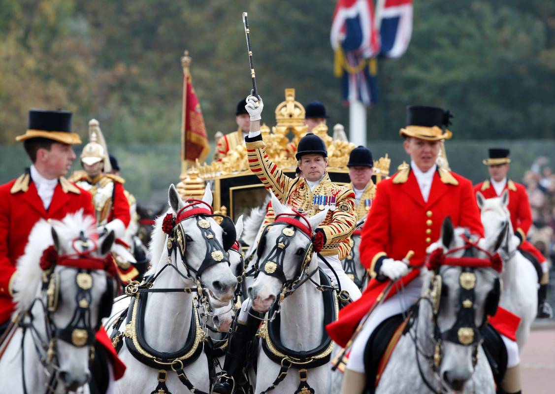 41 salvas sonaron en honor del Presidente de Colombia desde Green Park y desde la Torre de Londres. Foto AFP