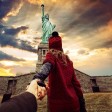 Estatua de la Libertad, Nueva York, Estados Unidos. Foto: Murad Osmann. En Instagram: @muradosmann