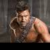 Cortes&#237;a starz.com - Crixus (Manu Bennett): era el mejor gladiador antes de la llegada de Spartacus y pas&#243; de ser su enemigo a su compa&#241;ero de lucha. Est&#225; enamorado de la esclava Naevia.