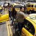Reuters - Taxistas de San Francisco bloquean las calles que rodean la alcald&#237;a durante una protesta en contra de los programas de intercambio que, los conductores afirman, est&#225;n operando ilegalmente en San Francisco, Estados Unidos