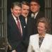 AP - Tambi&#233;n marcaron los a&#241;os de Thatcher su fuerte alianza con el expresidente de EEUU Ronald Reagan y su oposici&#243;n al comunismo, si bien se dej&#243; seducir por el carisma del reformador sovi&#233;tico Mijail Gorbachov.