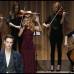 Reuters - El desfile, envuelto en glamour y sofisticaci&#243;n y caracterizado por la juventud de los modelos, estuvo ambientado por la m&#250;sica en directo de Ed Harcourt, Rhodes y Paloma Faith, en la imagen.
