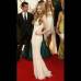 Reuters - Al igual que el Givenchy de encaje de Amanda Seyfried con broche en el cuello, pelo suelto y maquillaje discreto.