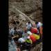 Colprensa - En segundos la monta&#241;a se volvi&#243; enemiga de una franja del sector. El inmenso barranco descendi&#243; derretido y se llev&#243; dos bancas de v&#237;as.