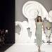 Reuters - La colecci&#243;n tiene que ser fluida, con mucho movimiento, porque para m&#237; la moda es arte en movimiento, afirm&#243; la modista.